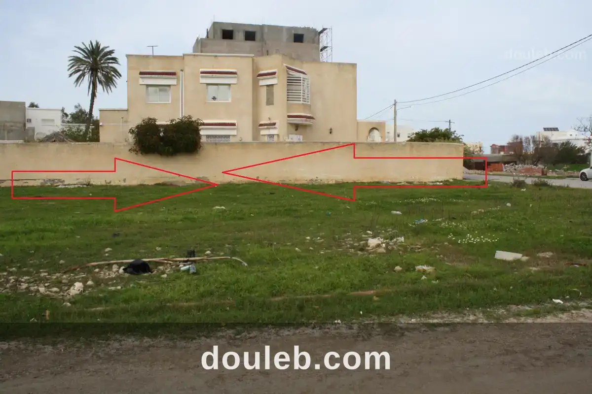 Gps terrain fait l'angle vocation rdc plmus 4 à Tunis