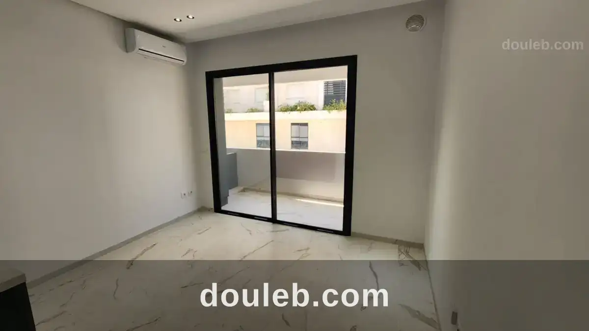 Appt s1 résidence avec piscine ain zaghouan nord à Tunis