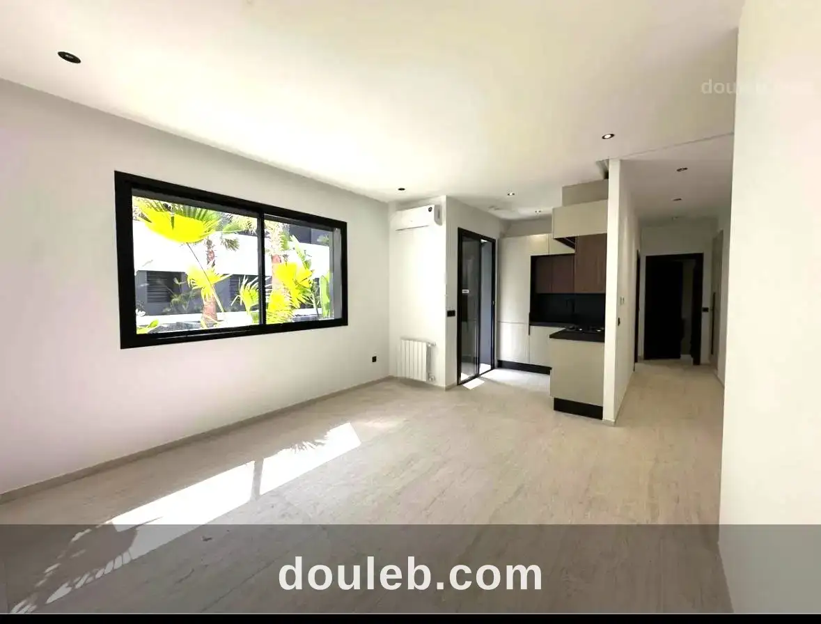 Appartement s1 neuf à chotrana 1 à Tunis