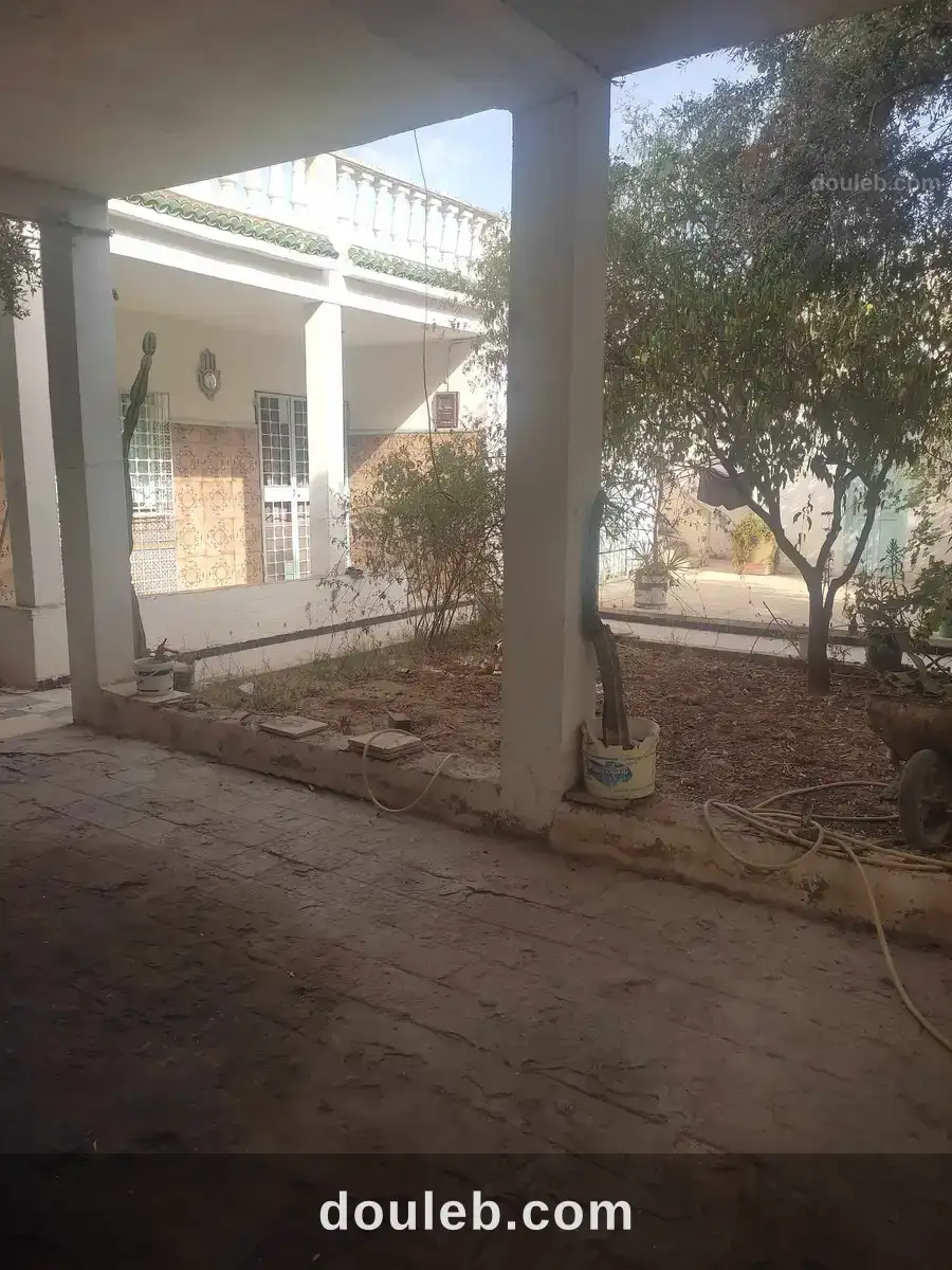 Villa indépendante à mourouj3 à Tunis