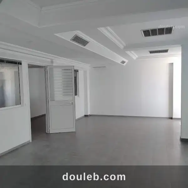 Super bureau 380 m2 à alain savary à Tunis