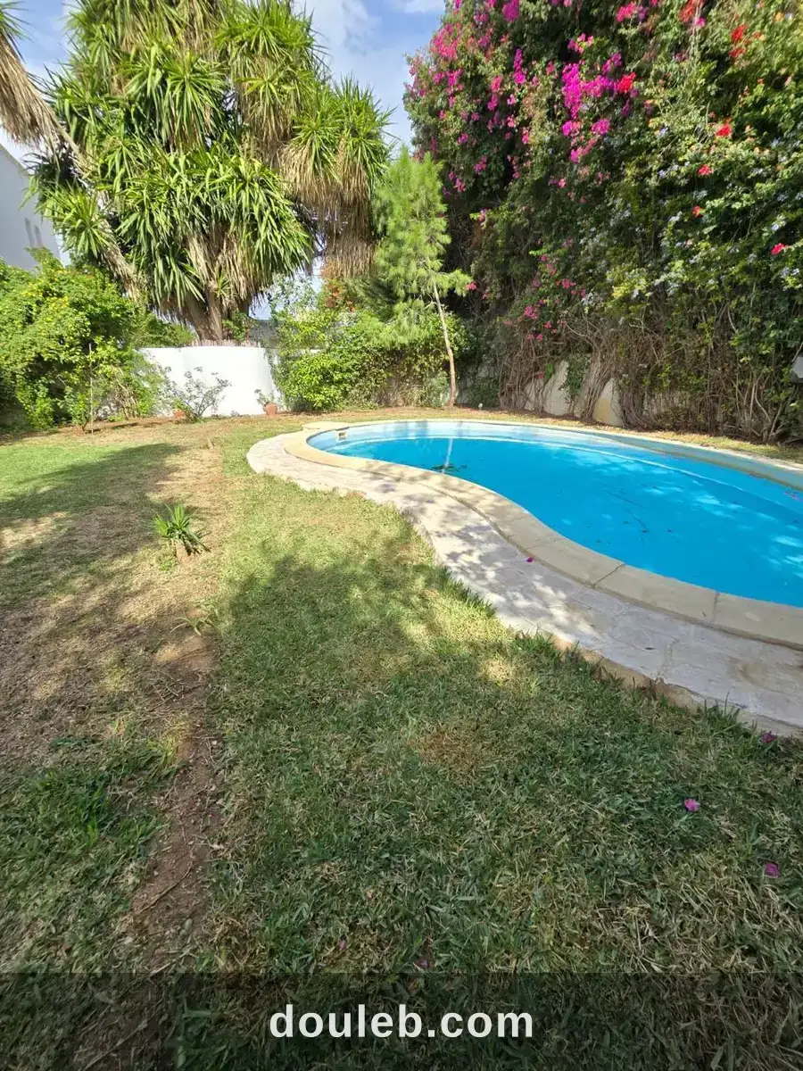 Villa meublée à la marsa réf 8766a à Tunis