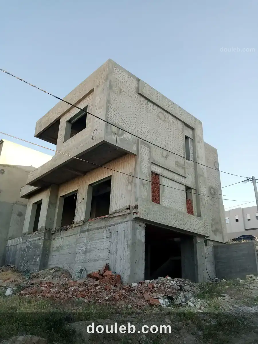 Villa inachevée à riadh andalous à Tunis