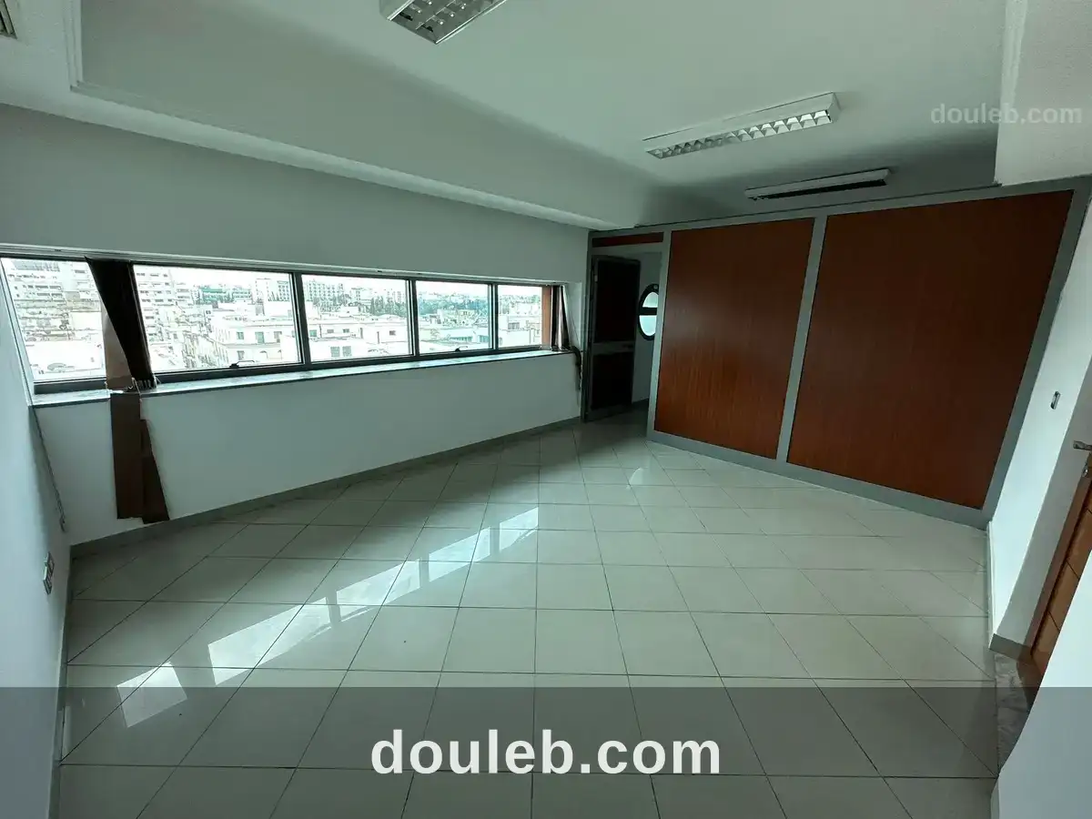 Bureau h3 haut standing à tunis belvédère à Tunis