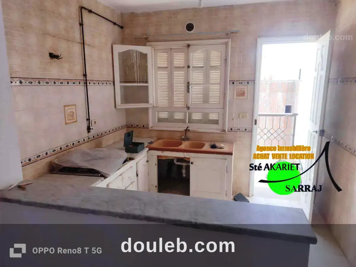 Appartement s2 prés de lycée hammem sousse 2 à Tunis