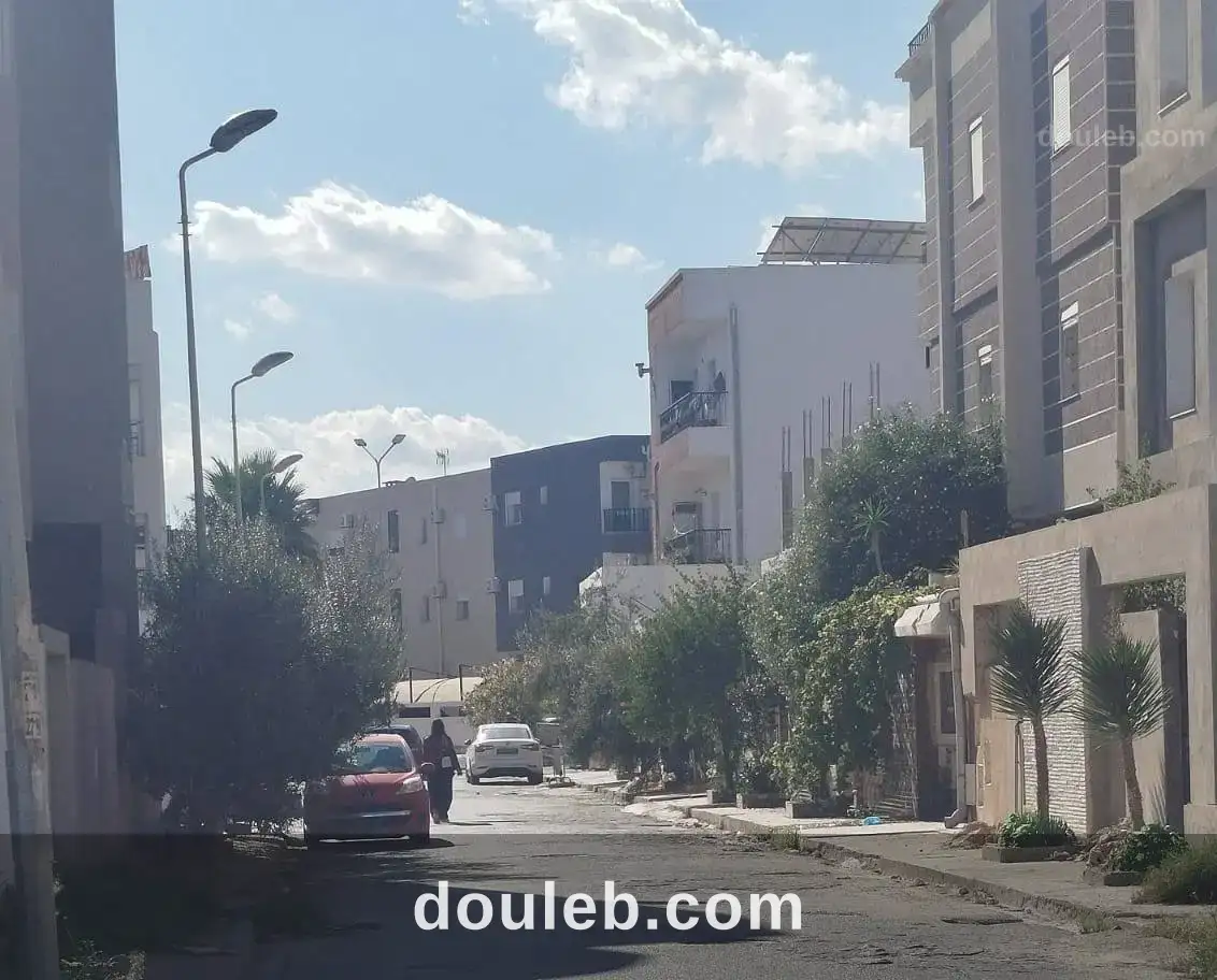 Terrain 5 min de mg à Tunis