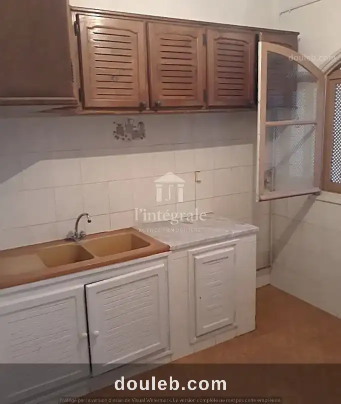 S3 près marché menzah9 à Tunis