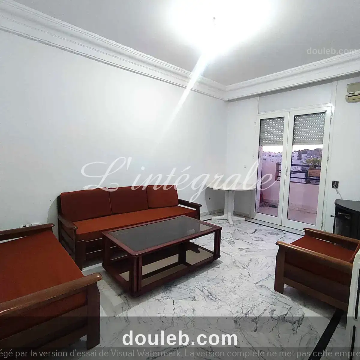 S1 meublé avenue hedi nouira à Tunis