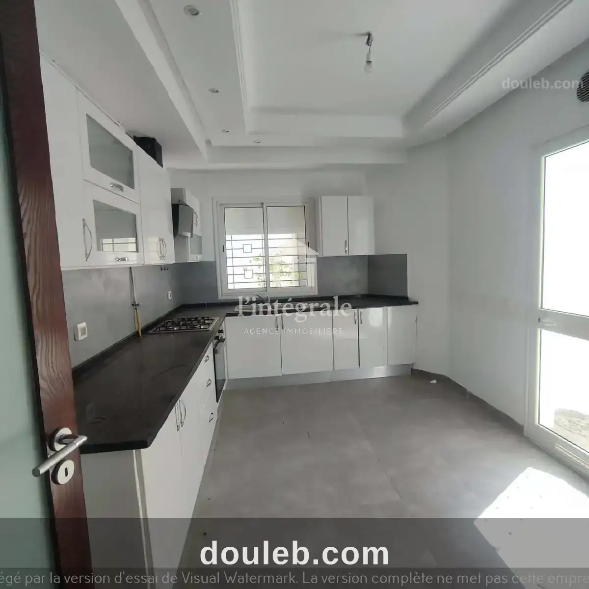 S2 avec jardin haut standing à Tunis