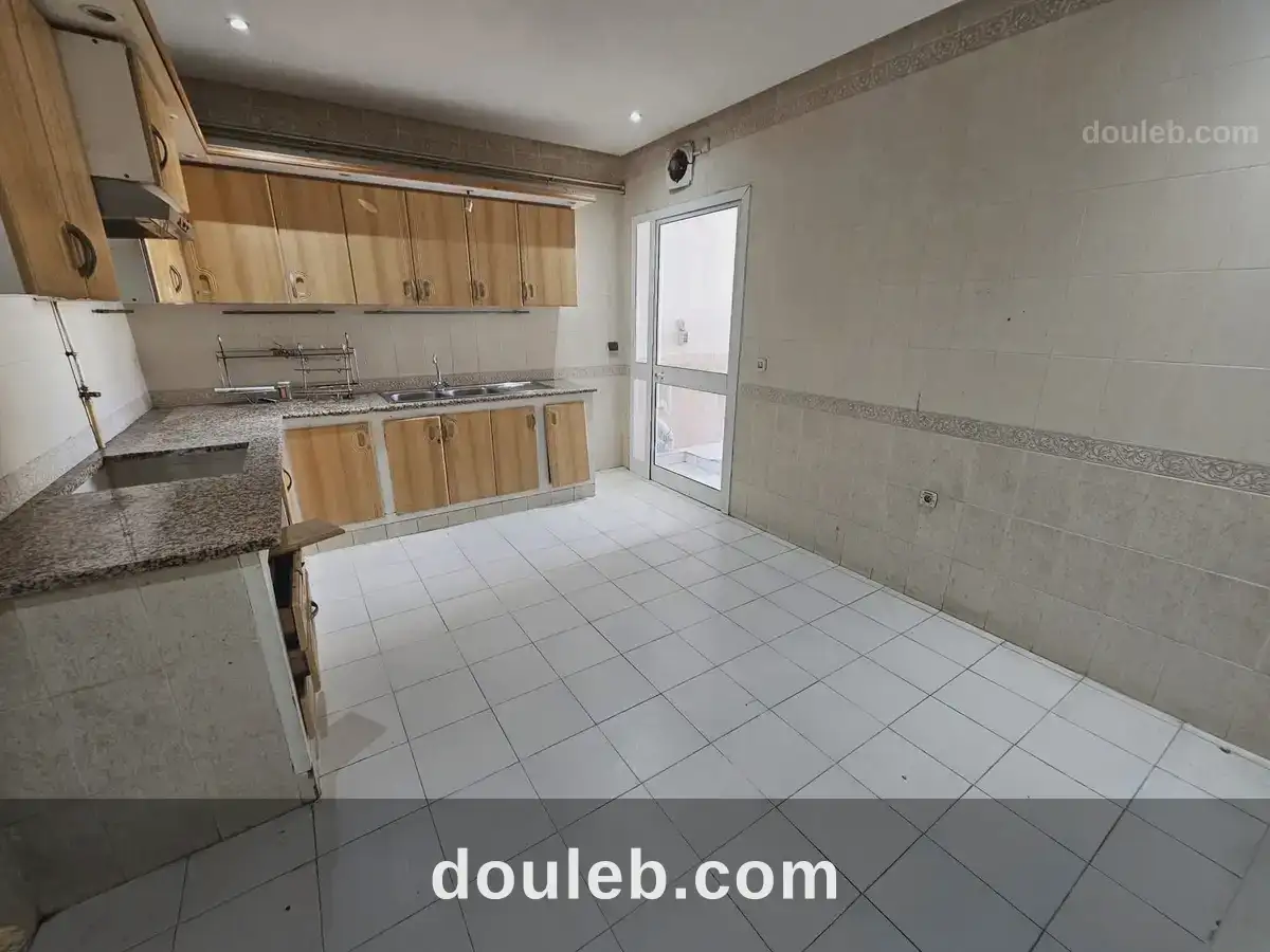 S3 395 md menzah 7bis à Tunis