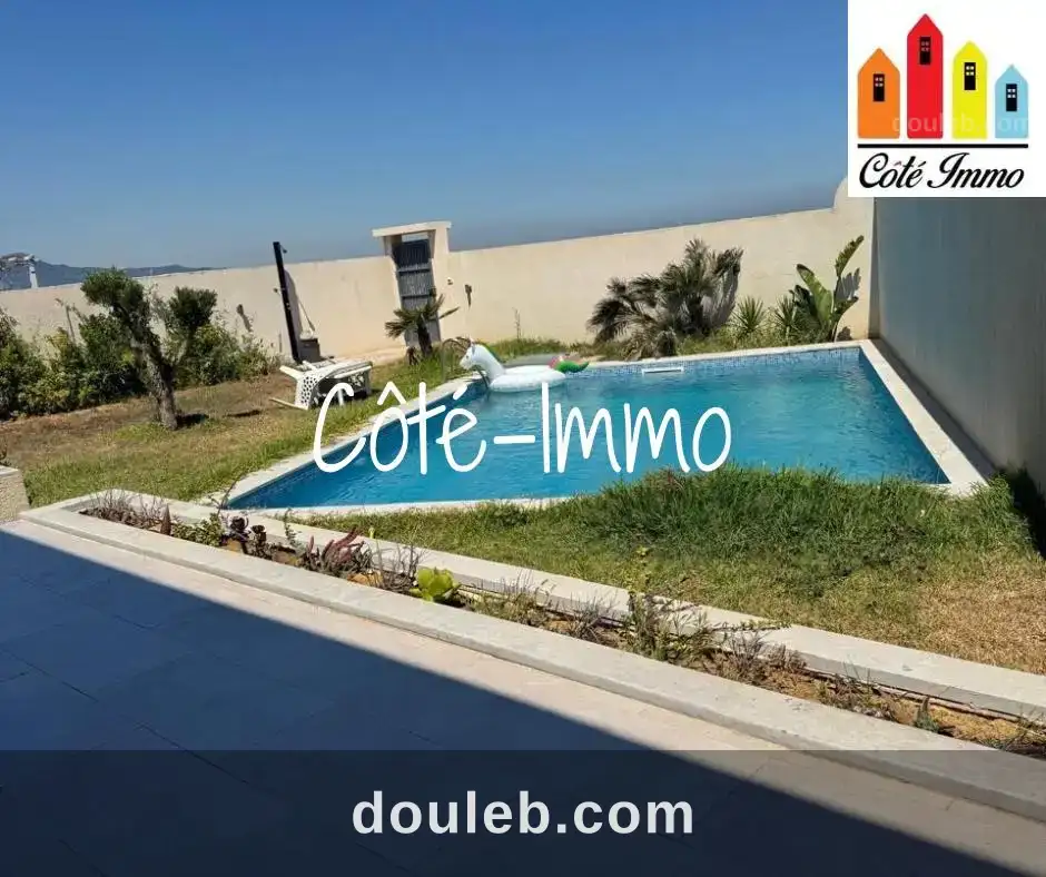 Villa avec pisine à slimane echatt terrain 450m à Tunis