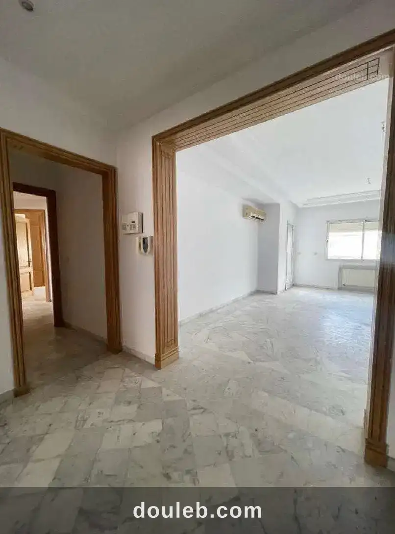 S3 430 md ennasr 2 à Tunis