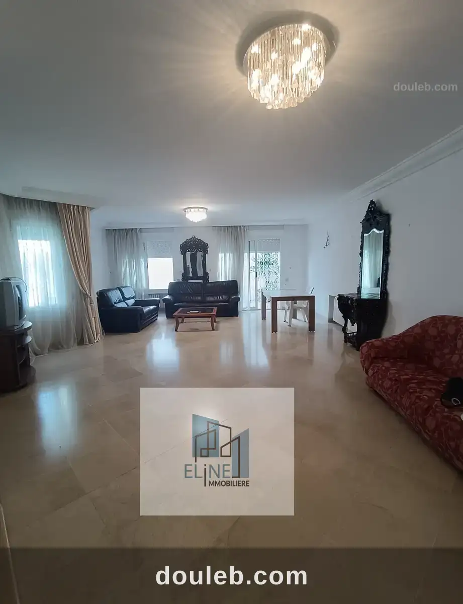 Villa triplex a sidi daoued la marsa à Tunis