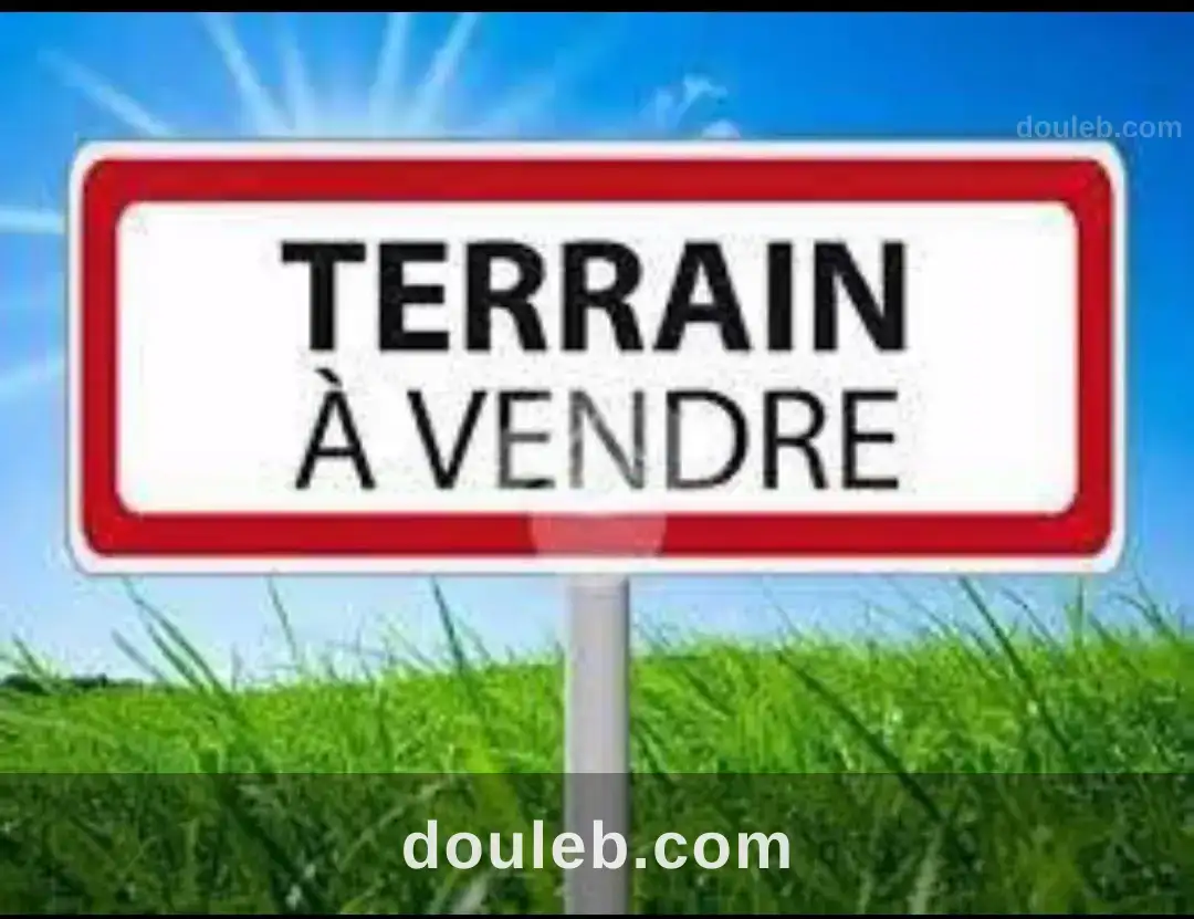 Terrain a soukra pres parc et carrefour à Tunis