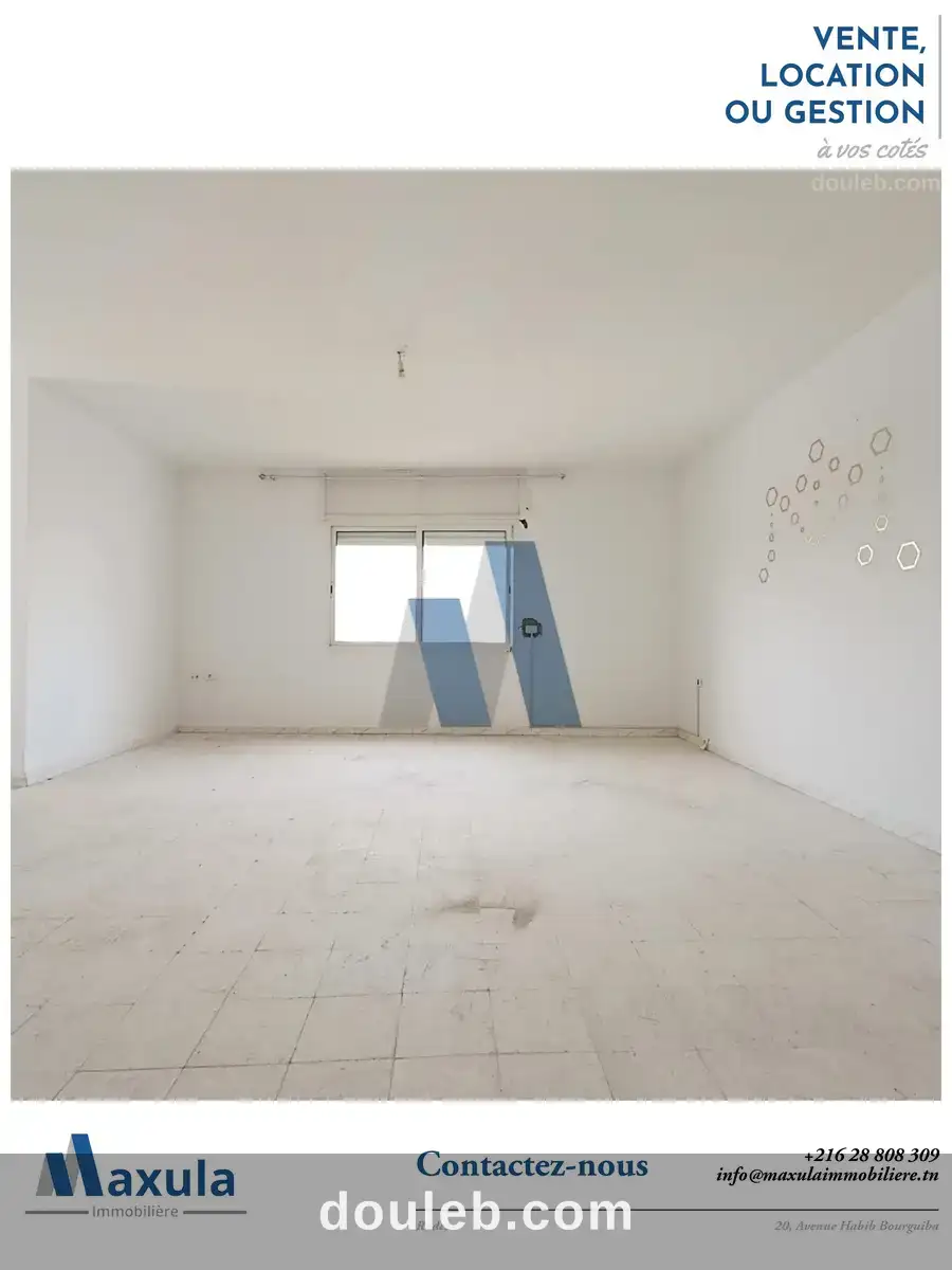 Maison r1 a rades mohamed ali à Tunis