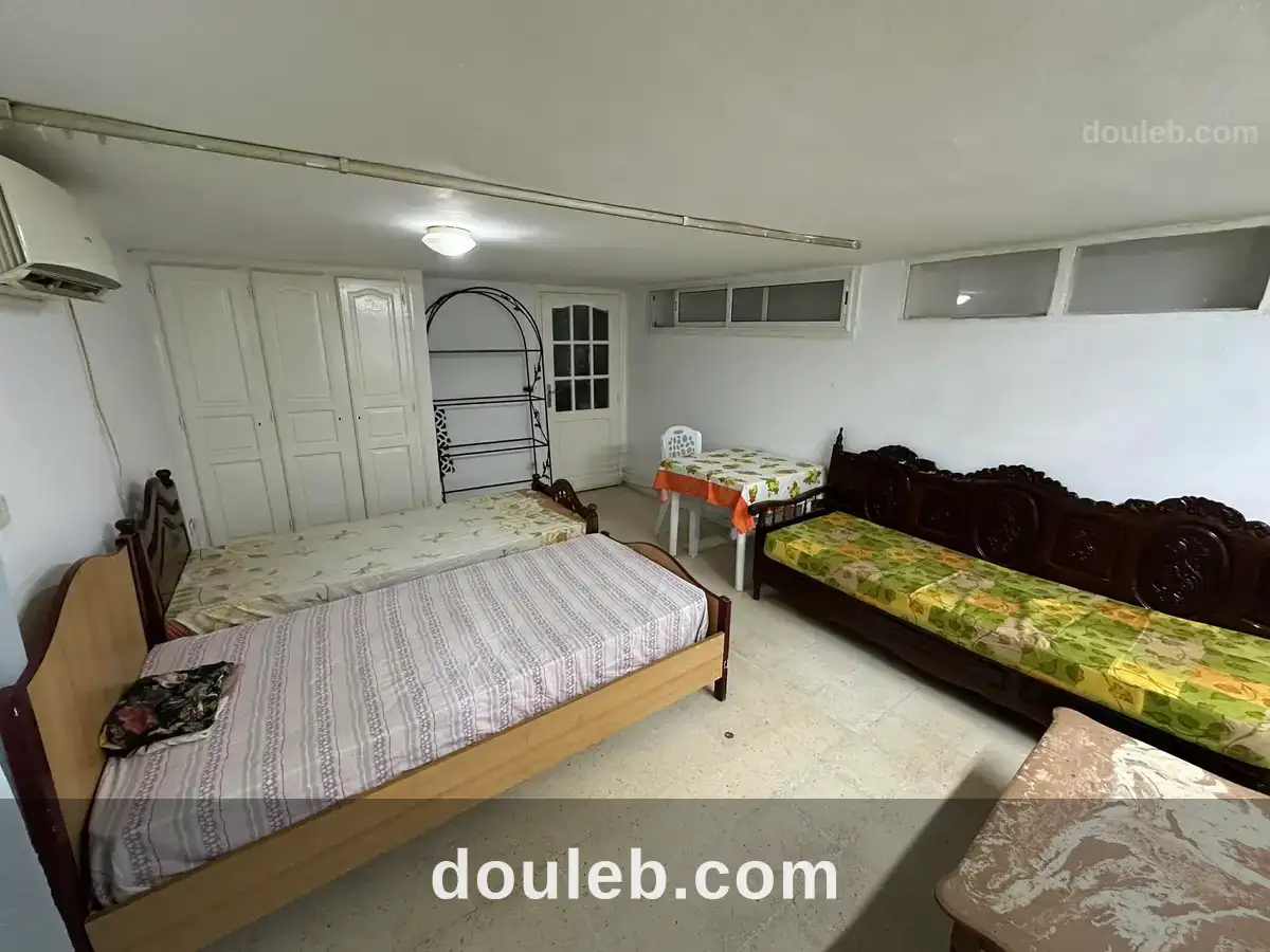 Studio meublé à ennasr 2 coté lycée à Tunis
