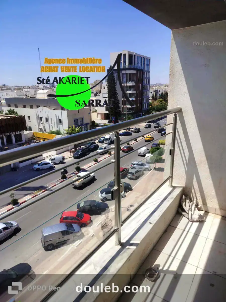 Des bureaux a2 sur la route touristique à khzema à Tunis