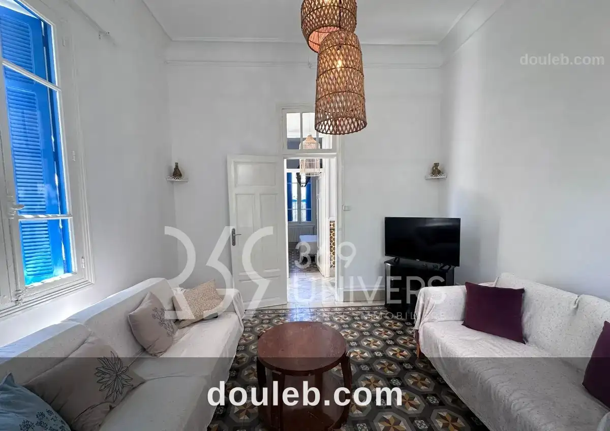 Villa meublée avec jardin à la marsa ref rh165 à Tunis