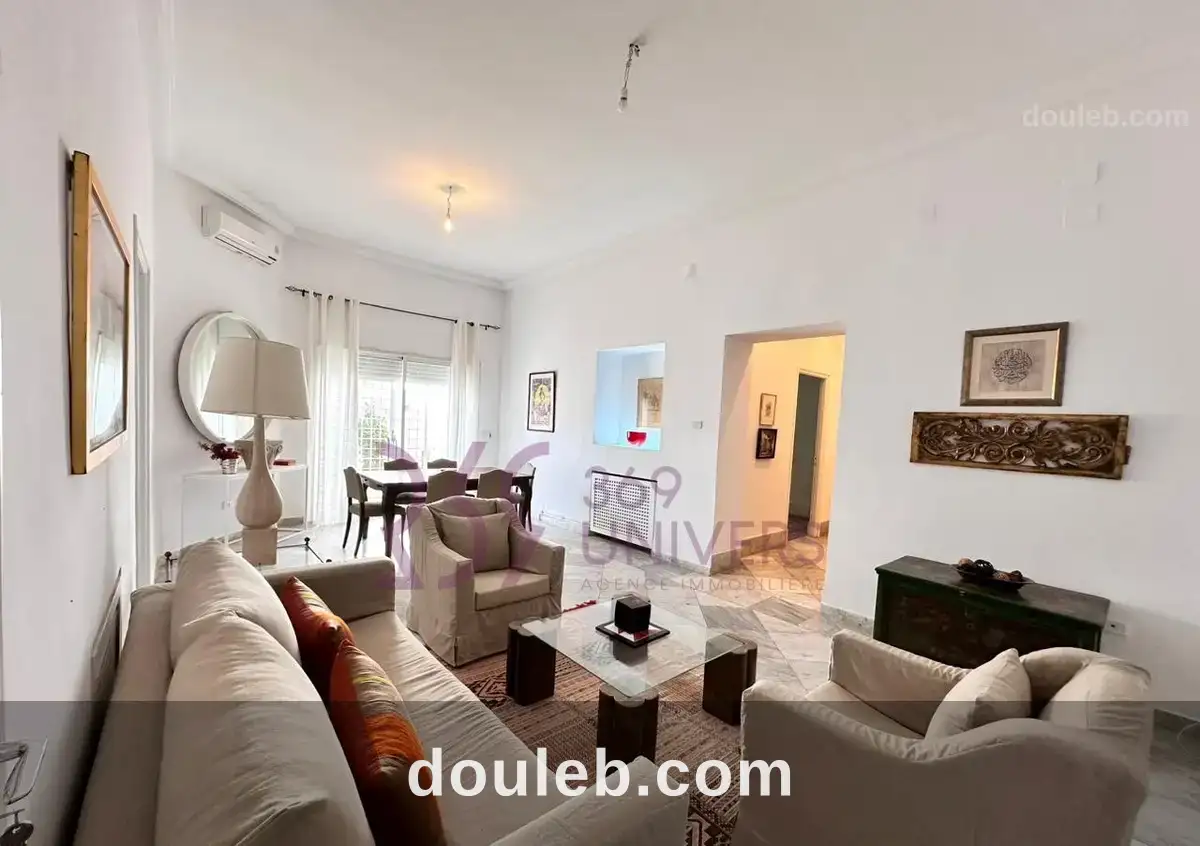 Villa meublée avec terrasse à la marsa ref rh108 à Tunis