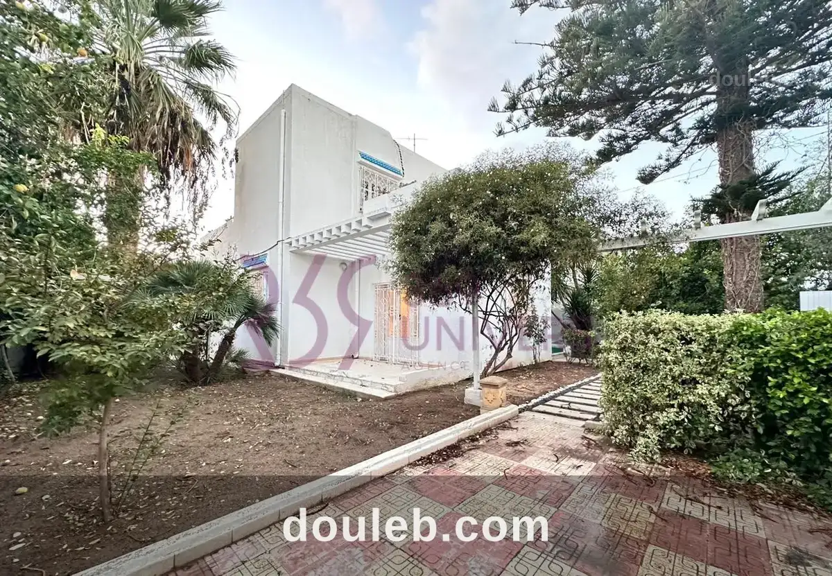 Villa avec jardin à la marsa ref rh078 à Tunis