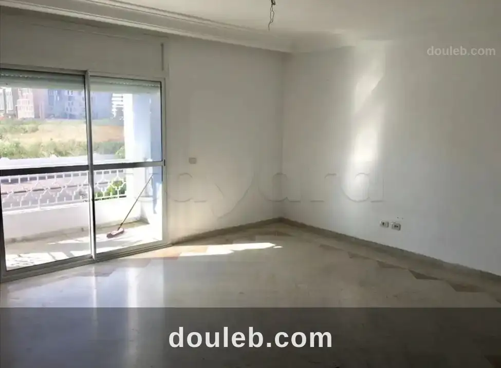 Appart s2 au centre urbain nord à Tunis