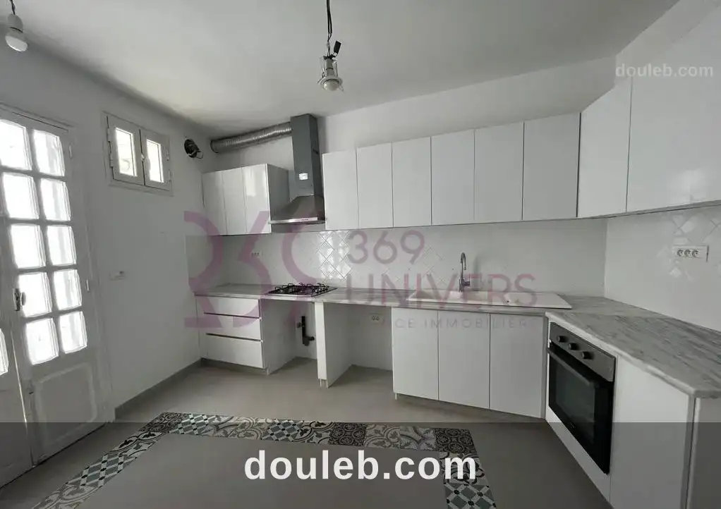 Duplex avec jardin à la marsa ref rd016 à Tunis