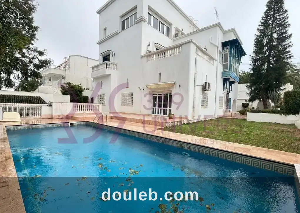 Villa s5 avec piscine a carthage ref rh019 à Tunis