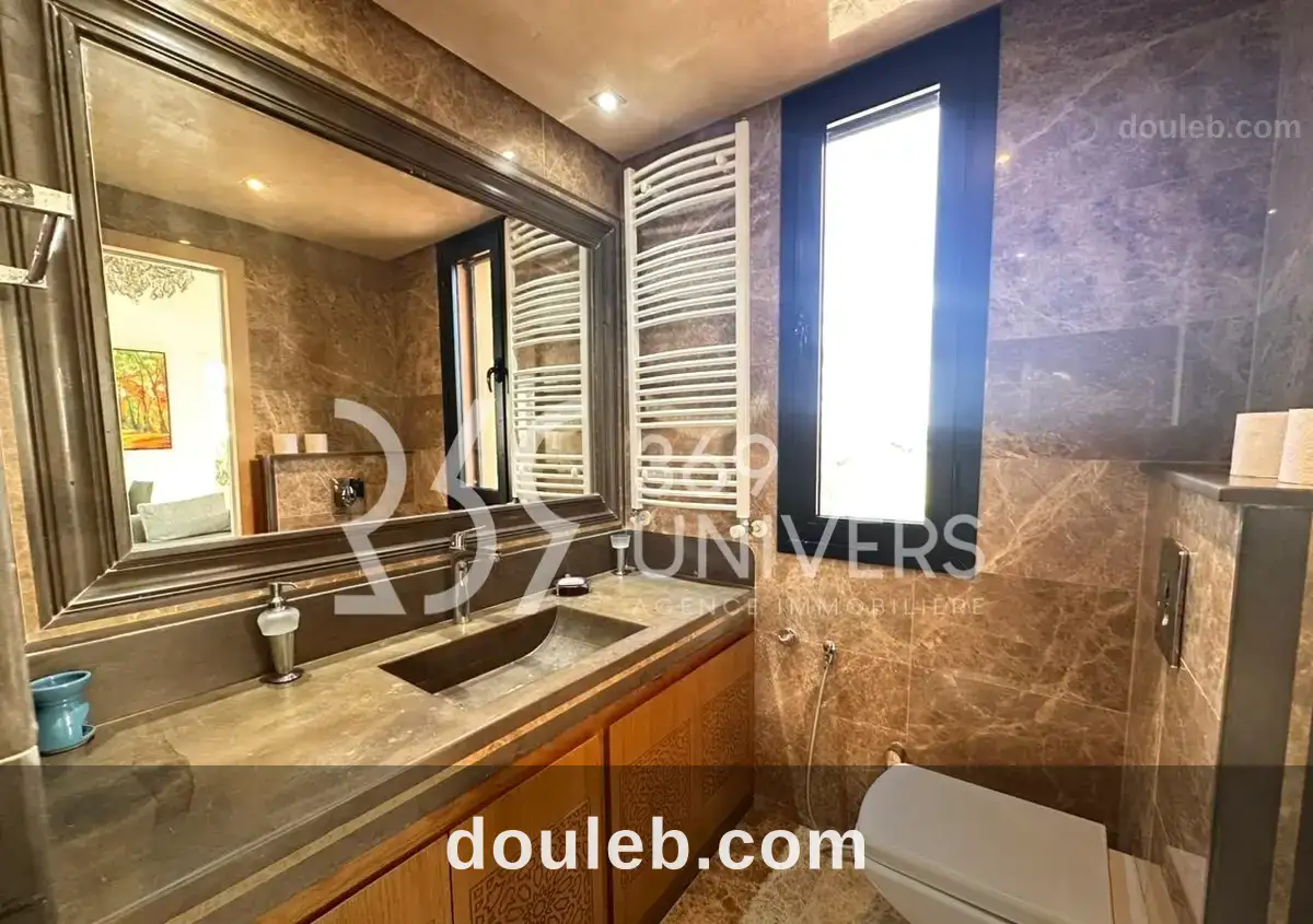 Appartement avec vue dégagée à gammarth ref ra116 à Tunis