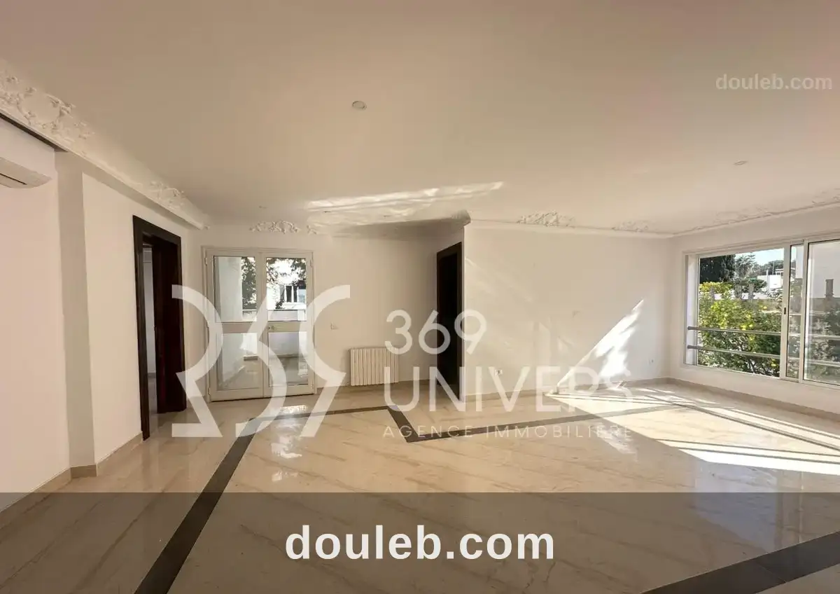 Appartement avec terrasse à sidi bousaid ref ra118 à Tunis