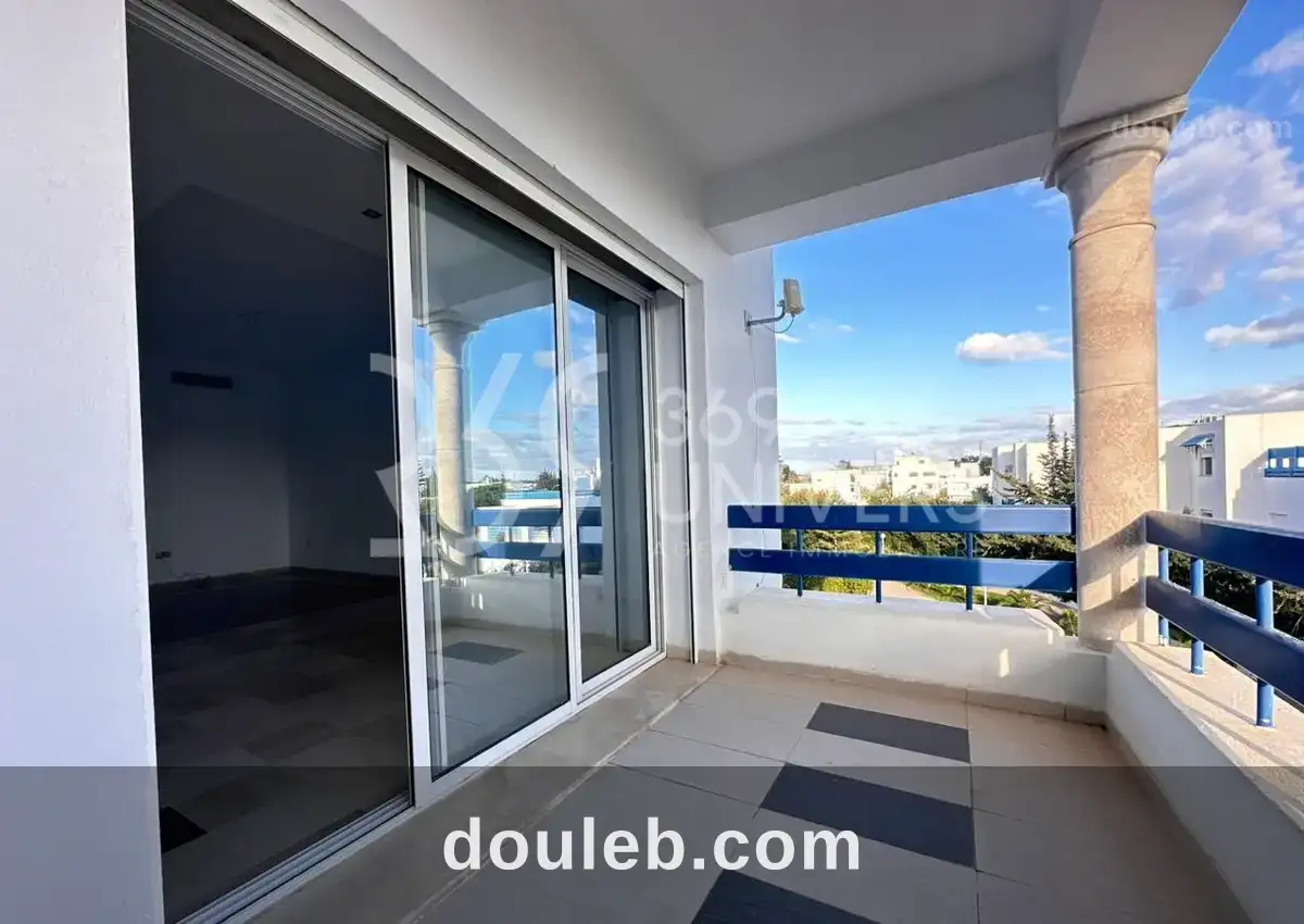 Appartement avec terrasse à sidi daoued ref ra107 à Tunis