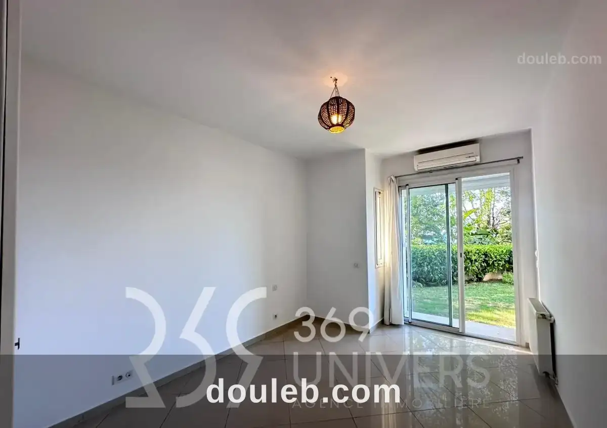 Appartement avec jardin à la marsa ref ra144 à Tunis