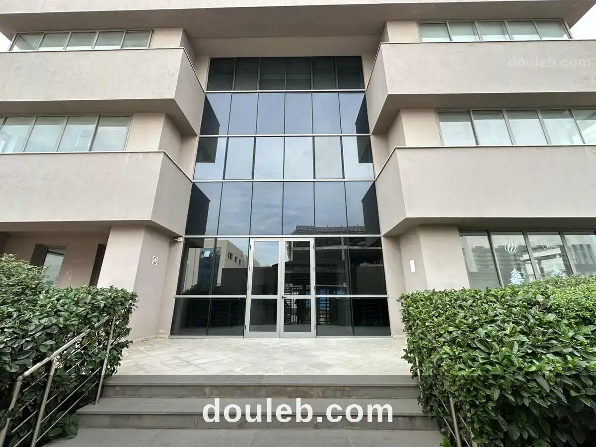 Immeuble r3 hst 3700 m au lac 3 à Tunis