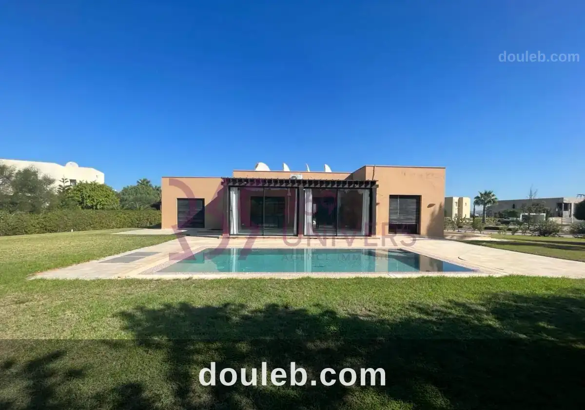 Villa avec piscine à gammarth ref rh070 à Tunis