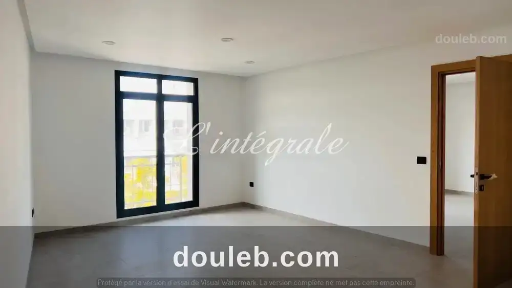 Bureau haut standing de 2 grandes pièces à Tunis