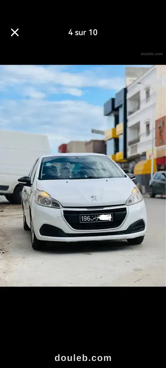 Peugeot 208 à Tunis