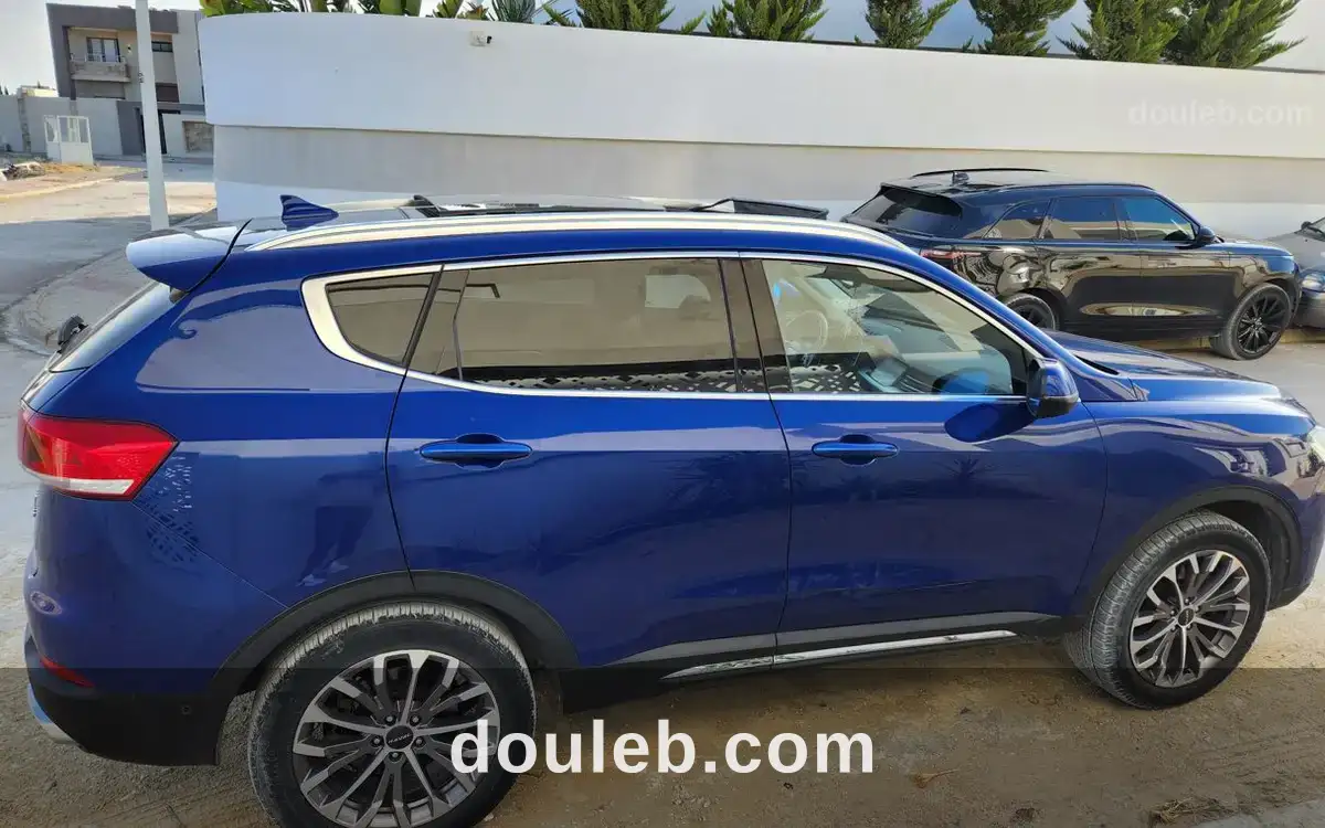 Haval h6 bleu à Tunis