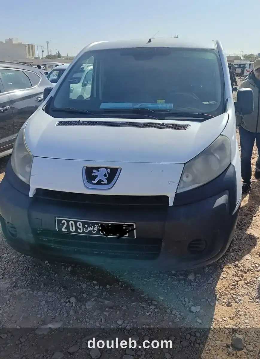 Peugeot expert à Tunis