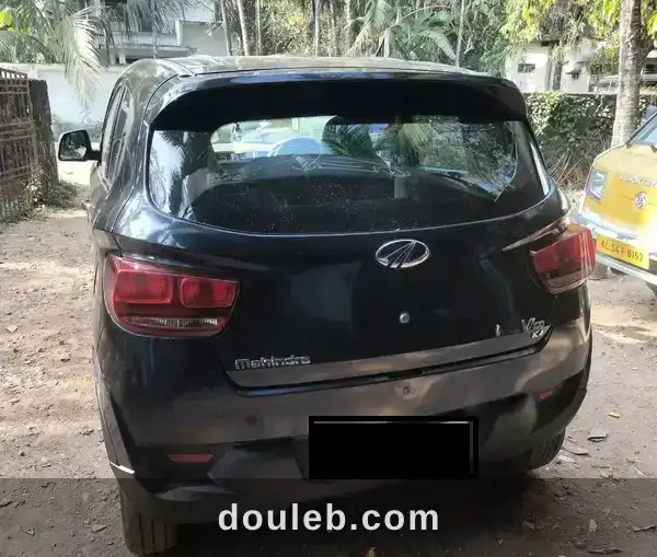 Mahindra kuv100 1ère main excellent état à Tunis