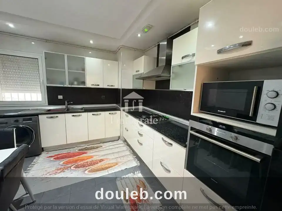 S4 meublé de très haut standing lac2 à Tunis