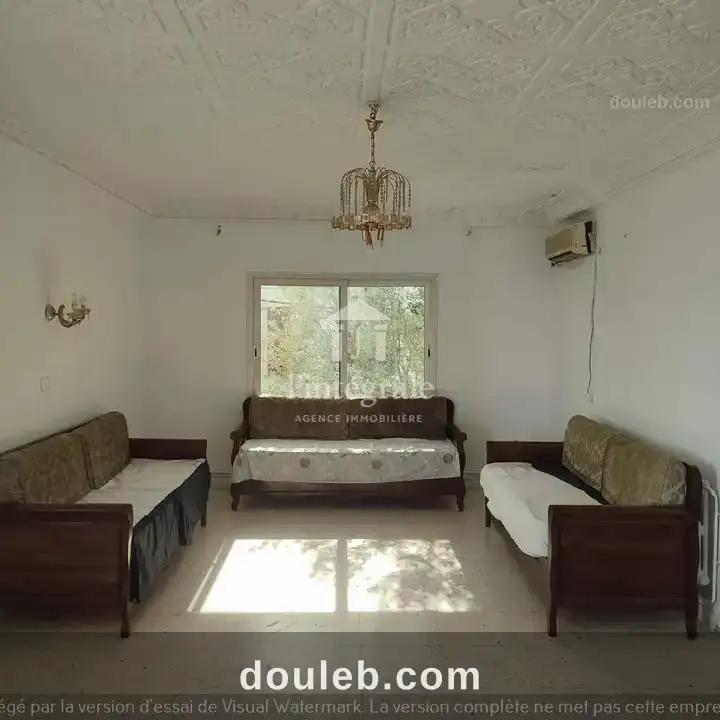 S2 étage de villa à menzah5 à Tunis
