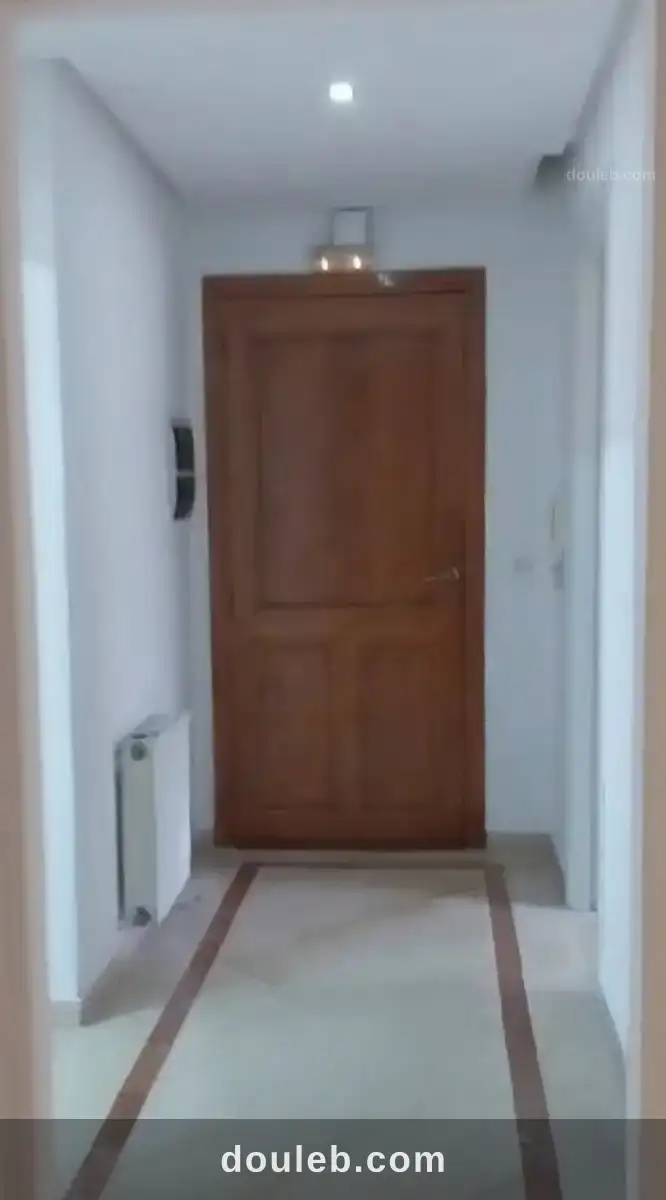 Bel s2 près magasin général à Tunis