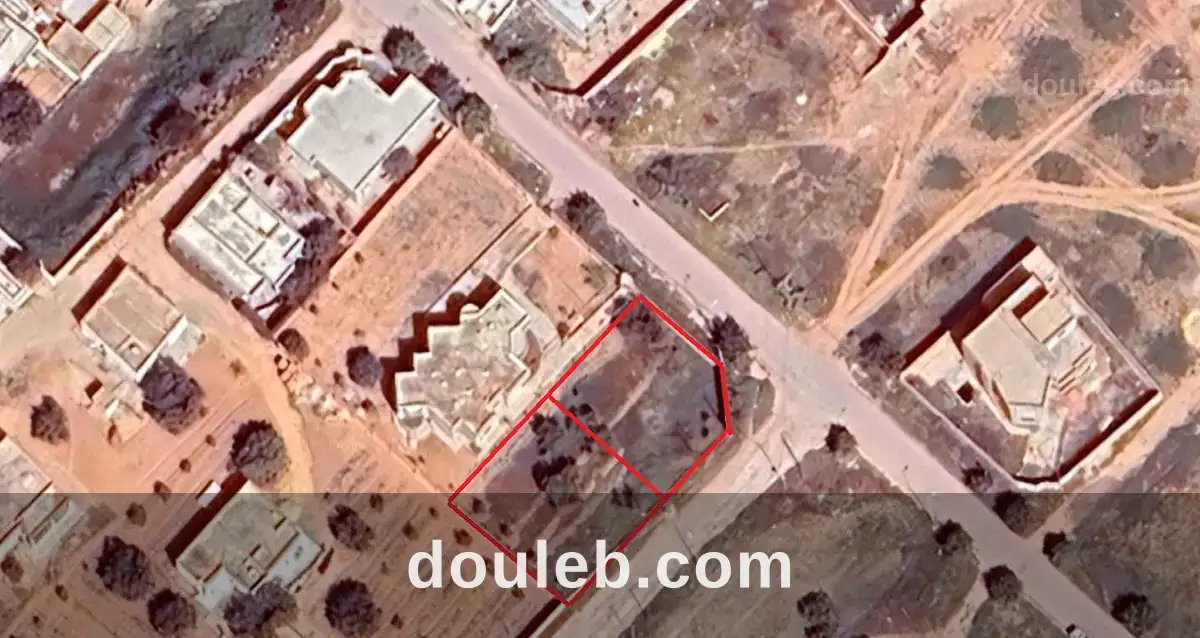 2 lots de 400m carré chacun sur route principale à Tunis