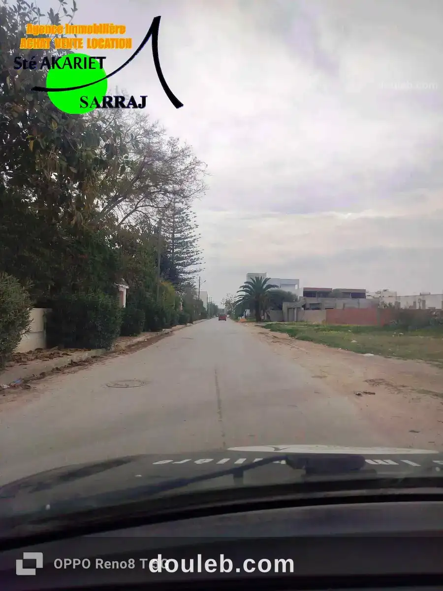 Terrain 214m zone des villas à akouda à Tunis