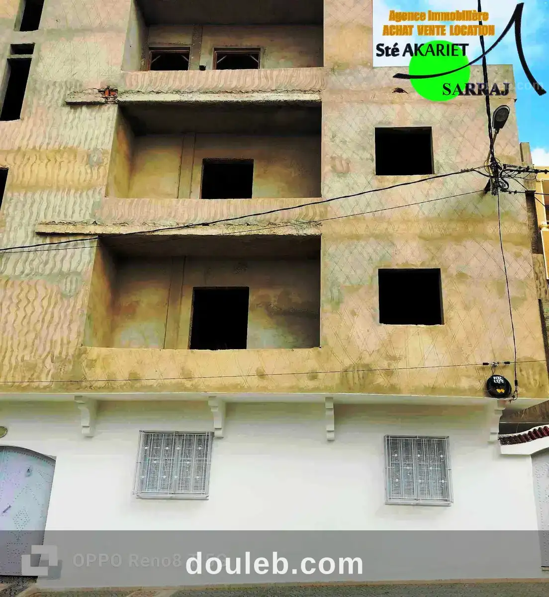 Petite immeuble r3 à sousse cité riadh 1 à Tunis