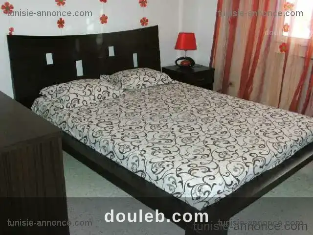 Grand luxueux s1 meublé très moderne à bas prix à Tunis