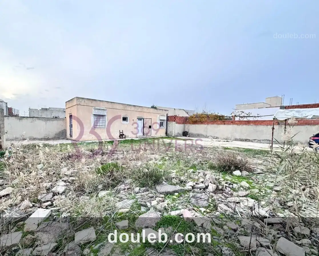 Terrain à borj touil ref st002 à Tunis