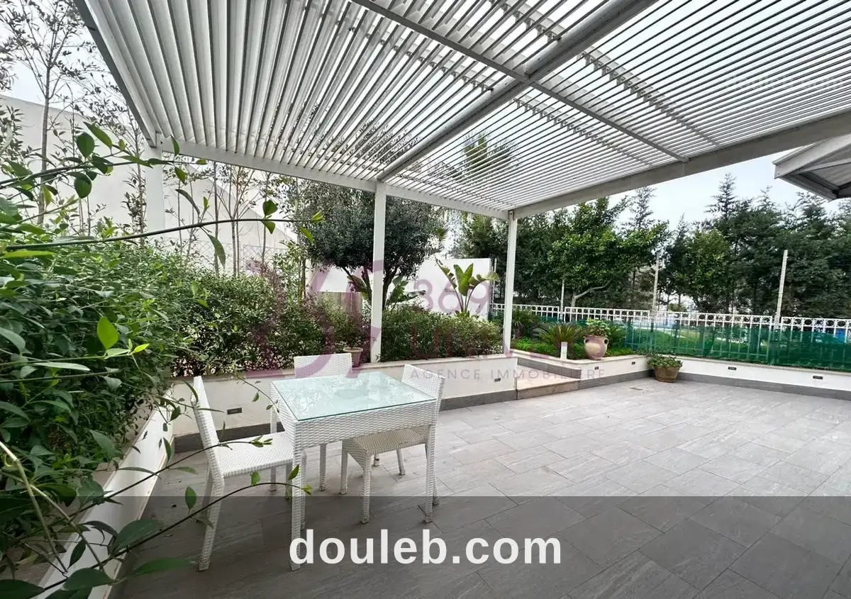 Duplex avec terrasse à gammarth ref rd027 à Tunis