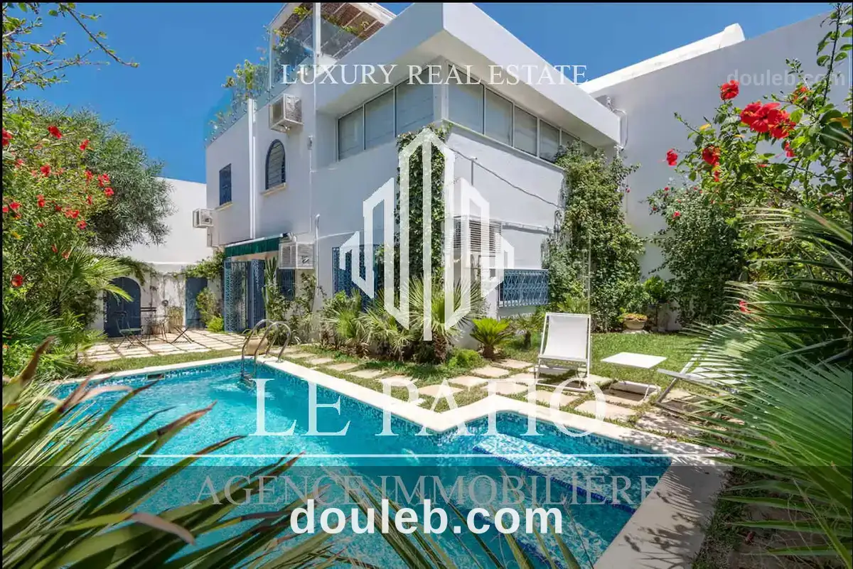 Villa s3 meublée avec rooftop piscine et vue mer à Tunis