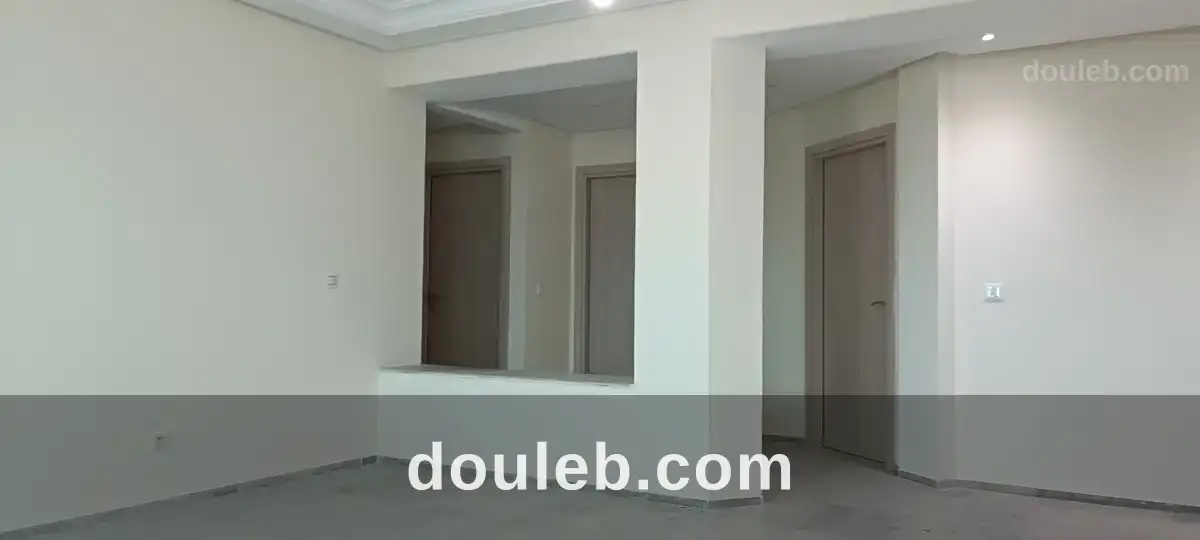 Bureau neuf en a2 à usage médical ou administratif à Tunis