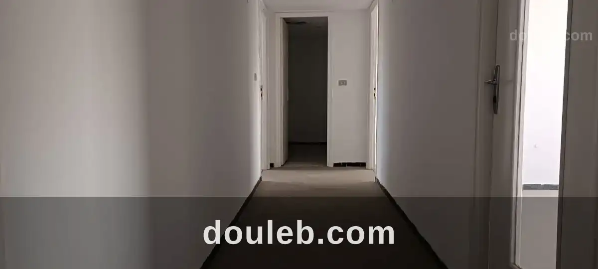 Bureau a4 moyen standing au manar 3 à Tunis